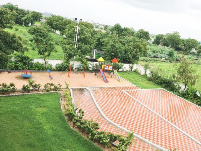 Club Azzurro Resort - Nalsarovar Nānodra 외부 사진